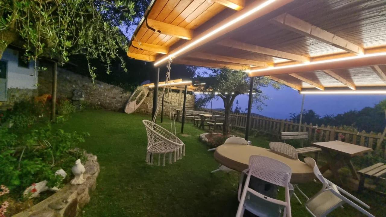 Hotel Restorant Olti Shetaj エクステリア 写真